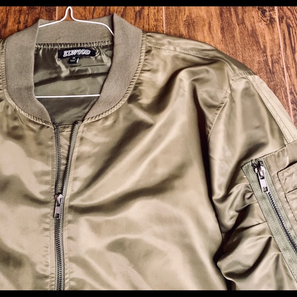 ELWOOD Army Green Nylon Bomber Jacket XL skate - Picture 2 of 7